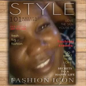 Meet your Posher, Kaila