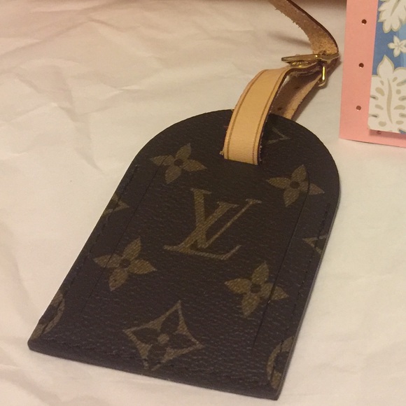 🎈SOLD🎈Auth Louis Vuitton Luggage Tag in Monogram - Picture 2 of 8
