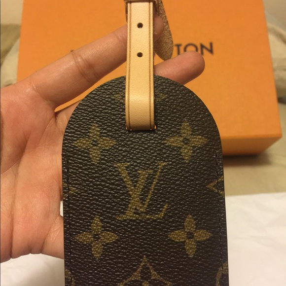🎈SOLD🎈Auth Louis Vuitton Luggage Tag in Monogram - Picture 7 of 8