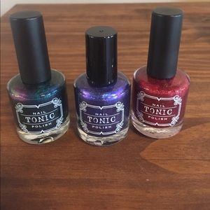 Tonic nail polish. No toxic chemicals! New!