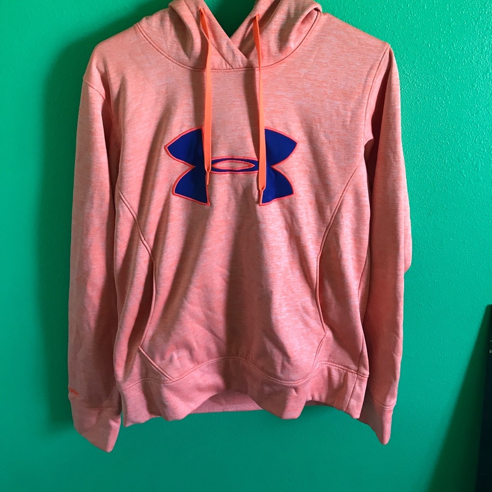 Only worn a few times under armour sweatshirt
