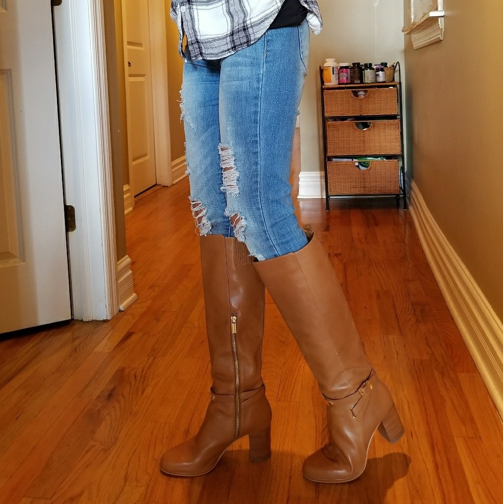 MK leather boots