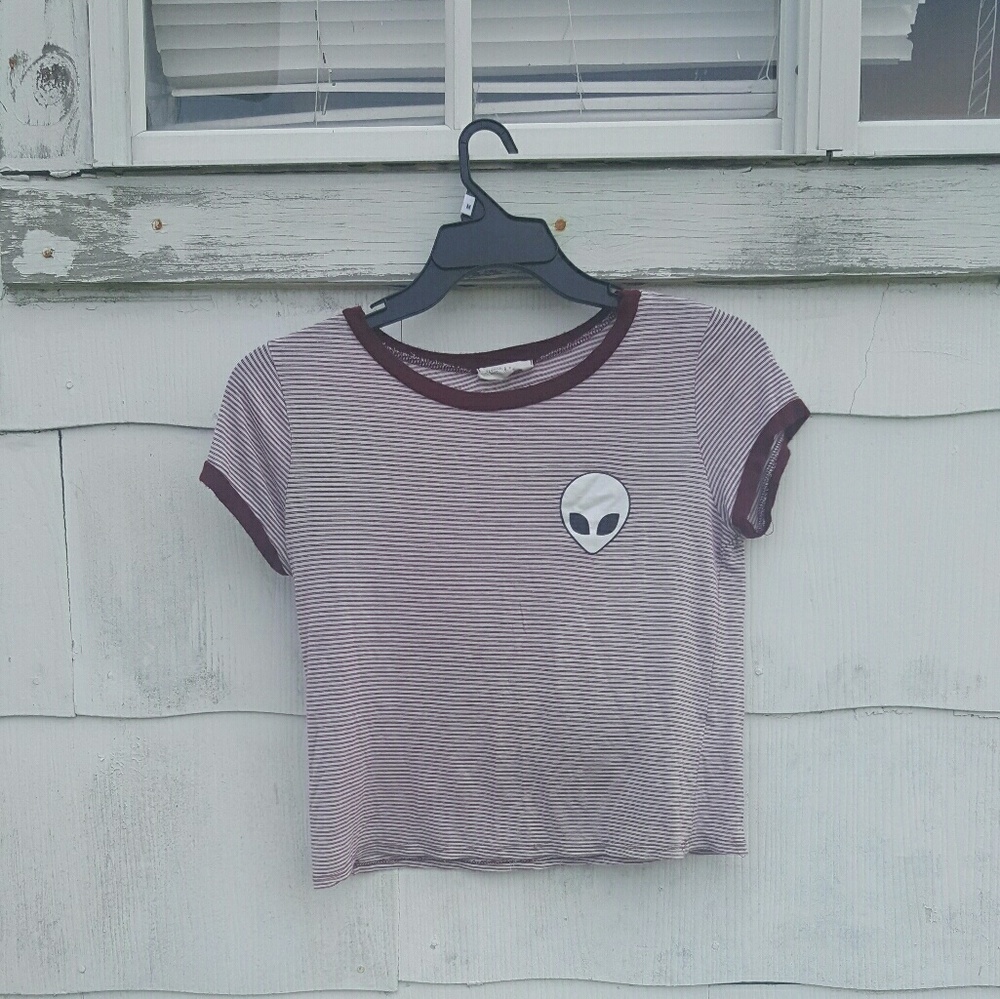 Red striped alien t-shirt