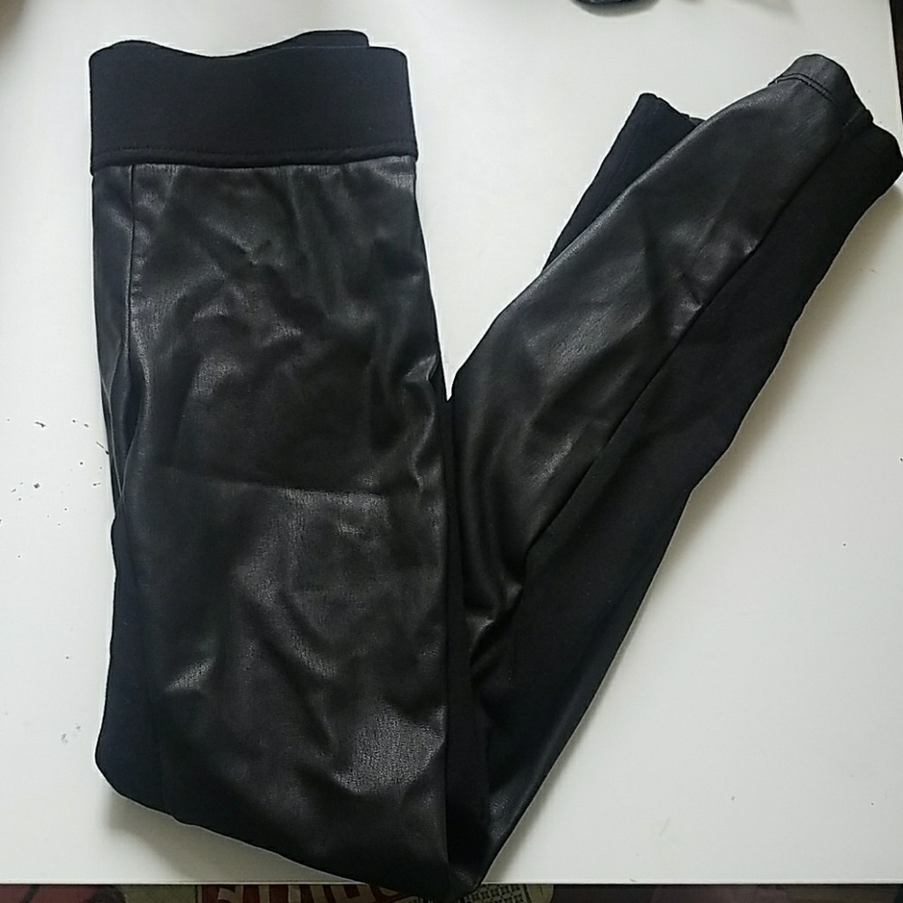 Leather leggings