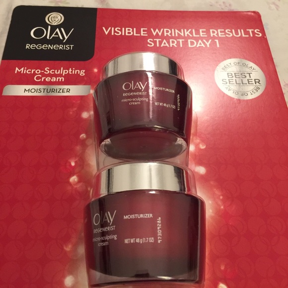 OLAY Regenerist Mico-Sculpting Cream - Picture 3 of 3