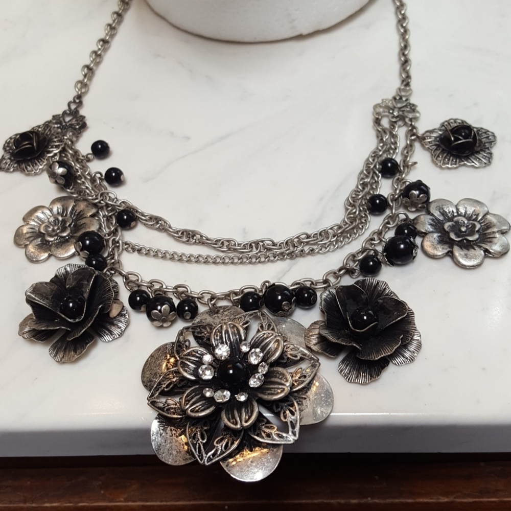 Premier Designs Necklace