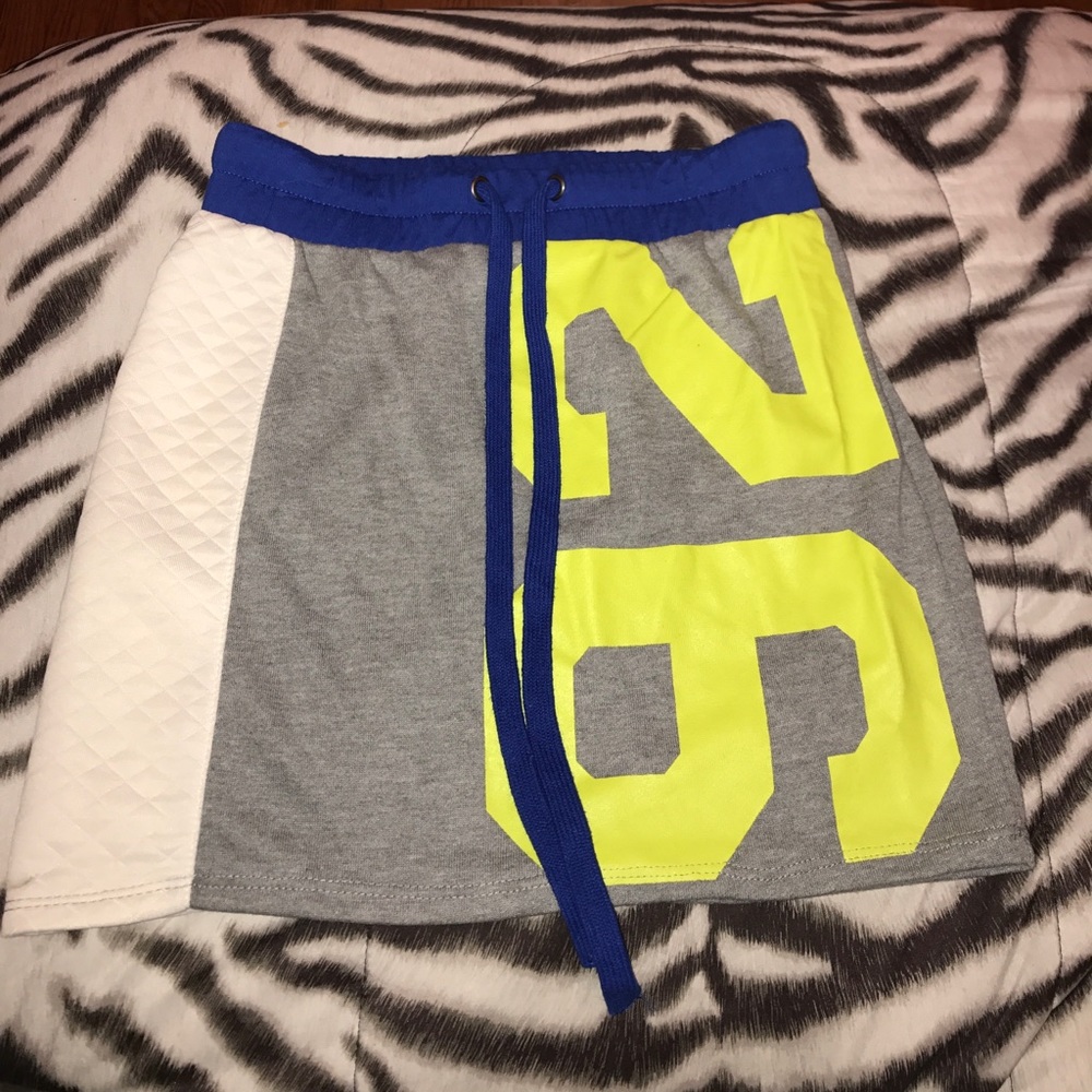 Mini skirt