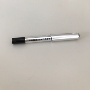 MARC JACOBS BLACK LIP LINER
