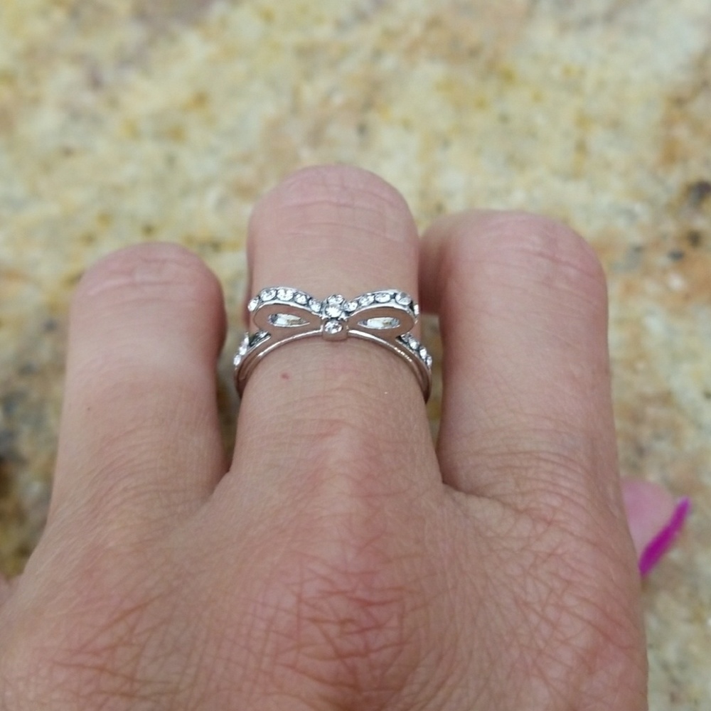 🎀 BOWNOT RING🎀 - Picture 3 of 3