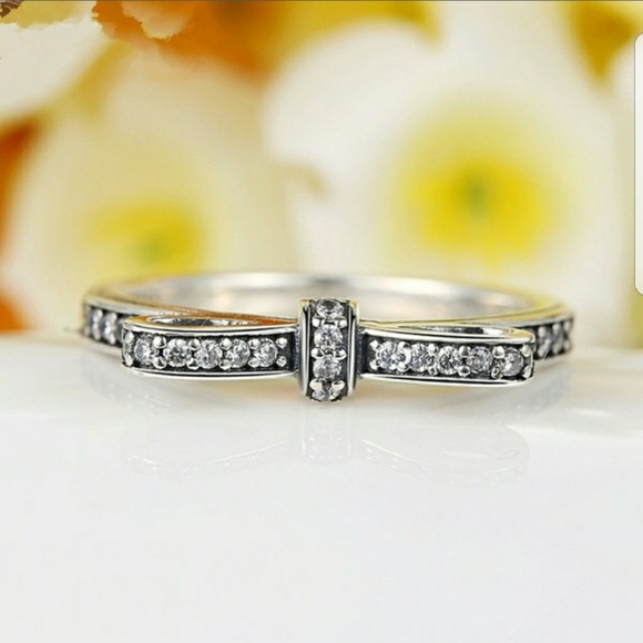 🎀 BOWNOT  RING🎀 - Picture 2 of 3