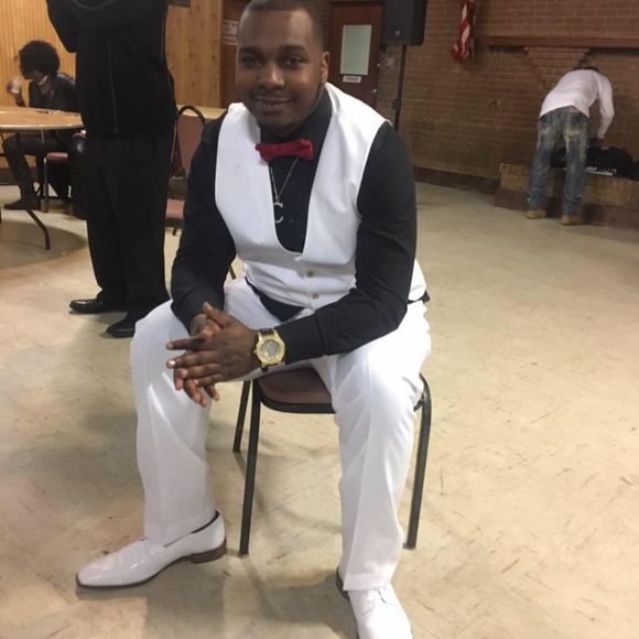 Meet your Posher, Coo - Picture 1 of 1