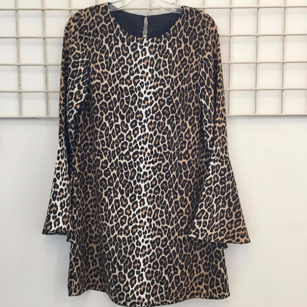 Bell Sleeve Shift with Keyhole back