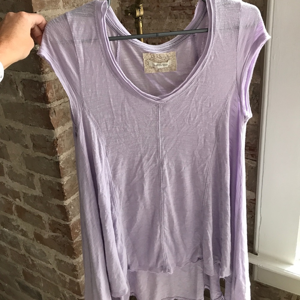 Anthropologie lavender tee