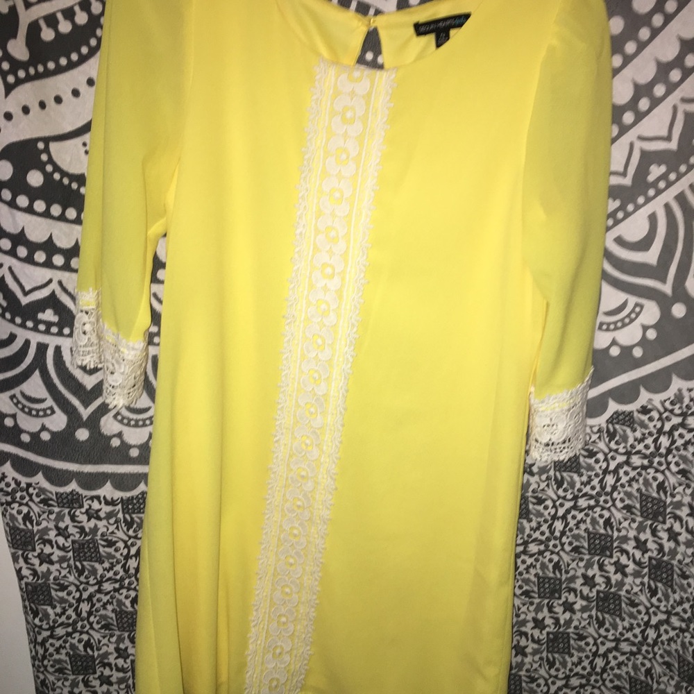 junior yellow dress!!