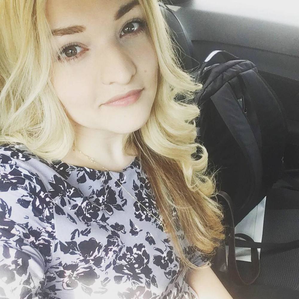 Meet your Posher, Samantha