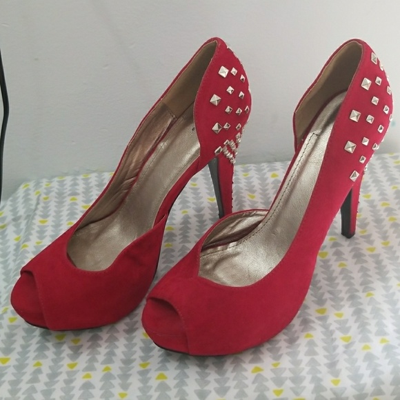 DOTS Platform Heel - Picture 2 of 7