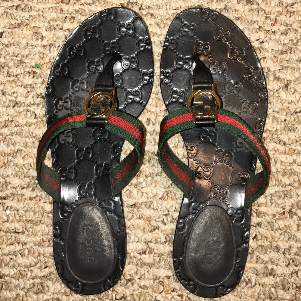 GUCCI SLIPPERS