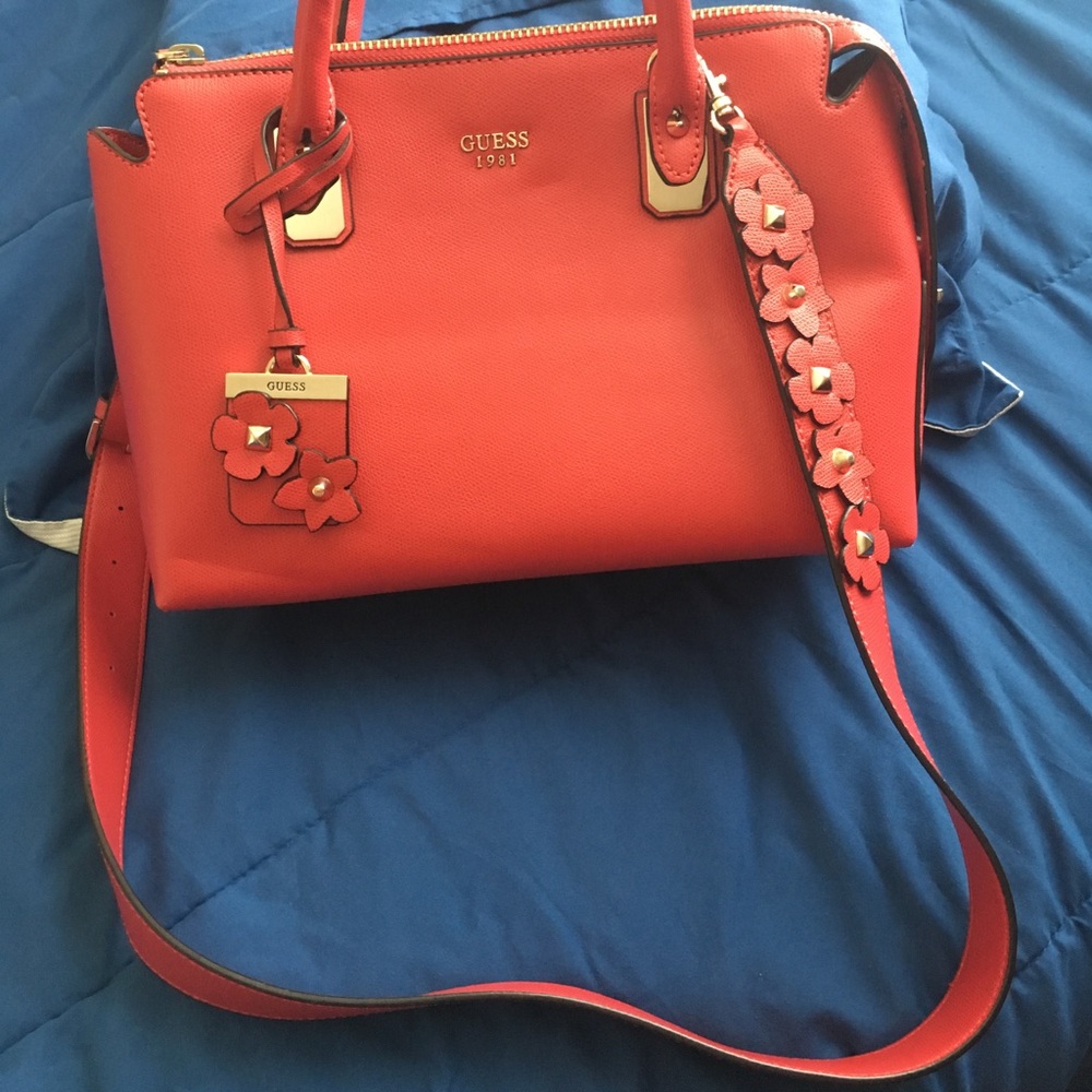 Guess Bag