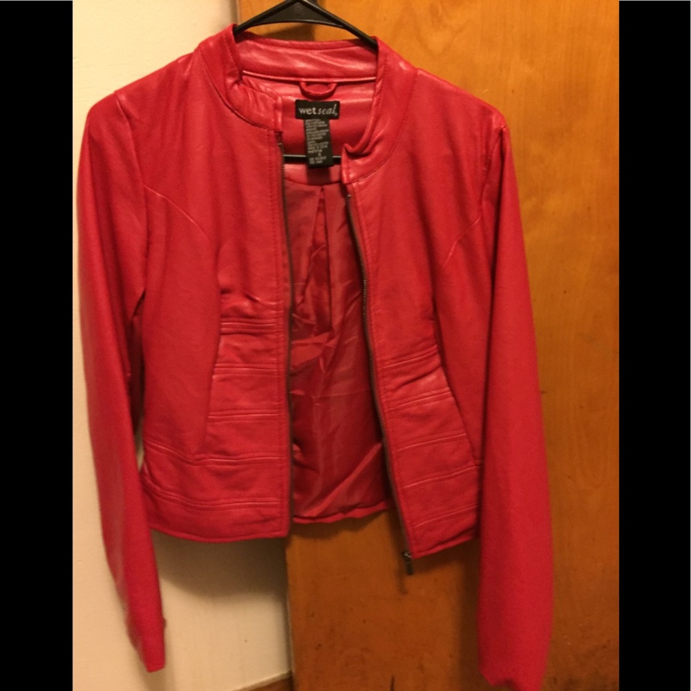 Red leader coat