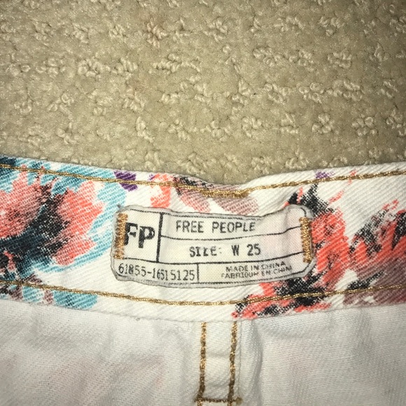 Free people jean shorts - Picture 3 of 3