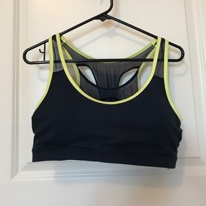 Cute mesh design sports bra