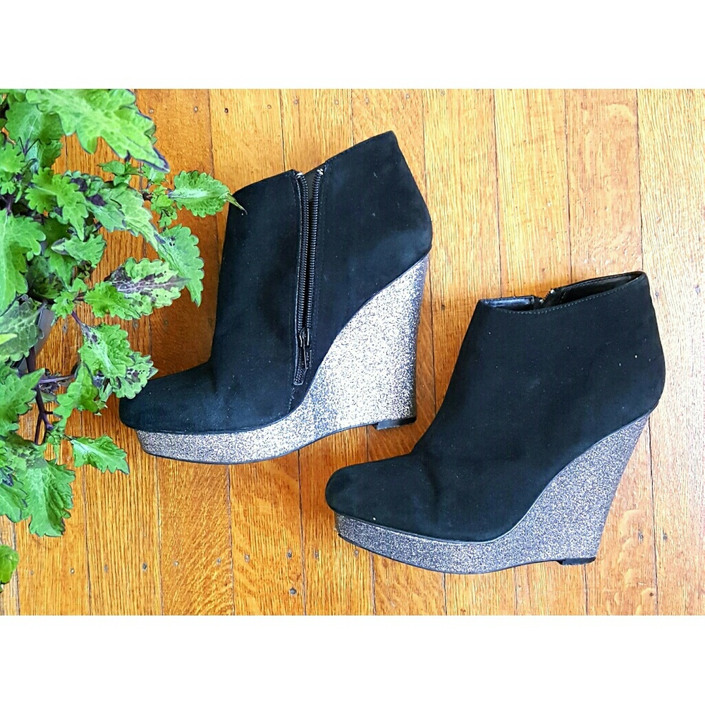 PRICE drop! Dolce vita suede dress wedges