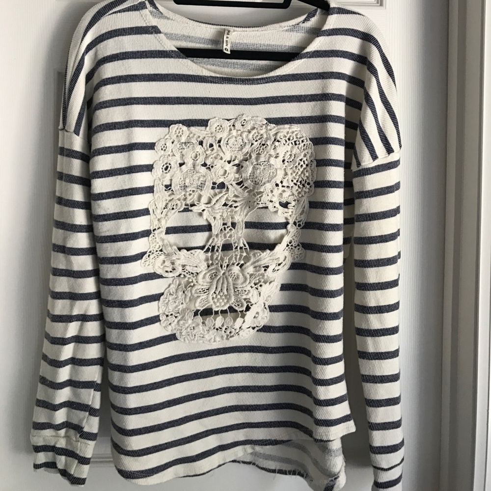 Emma & Sam Crochet Skull Pullover Sweatshirt