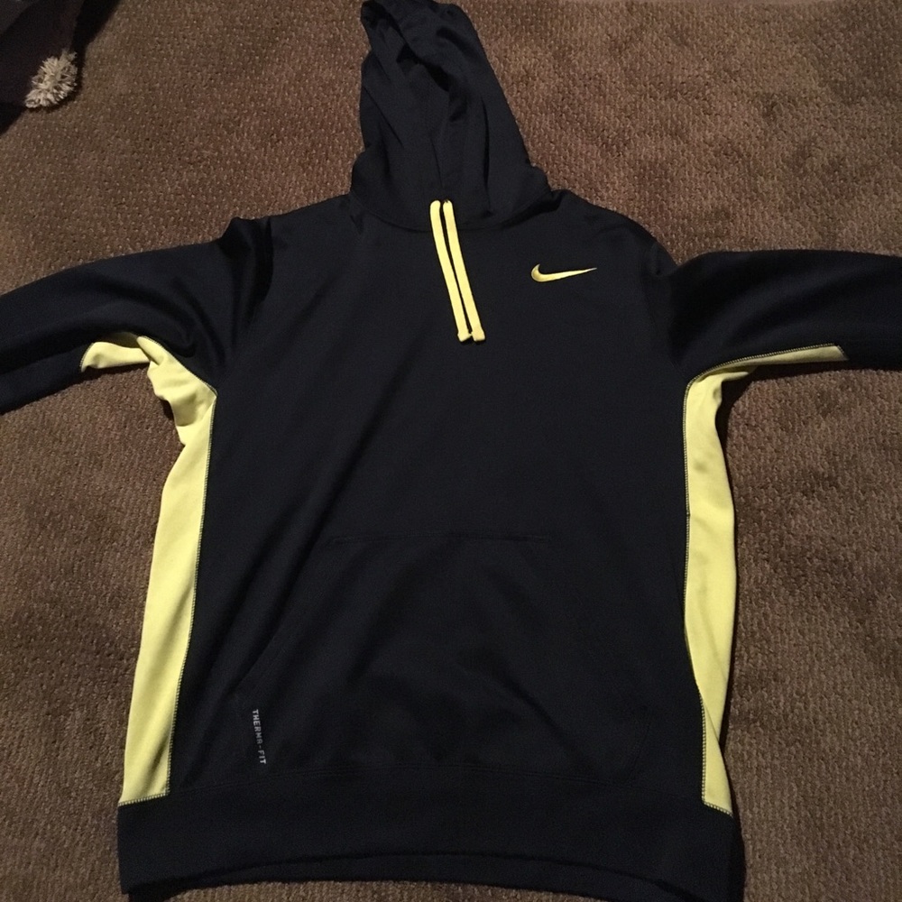 Nike Therma Fit Hoodie