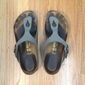 Birkenstock Gizeh sandals