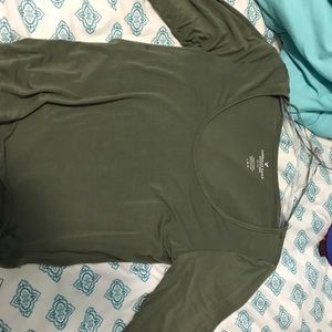 A soft and sexy American eagle crop top