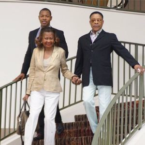 Meet your Posher, Dot