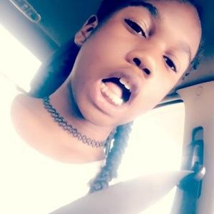 Meet your Posher, Rakayla