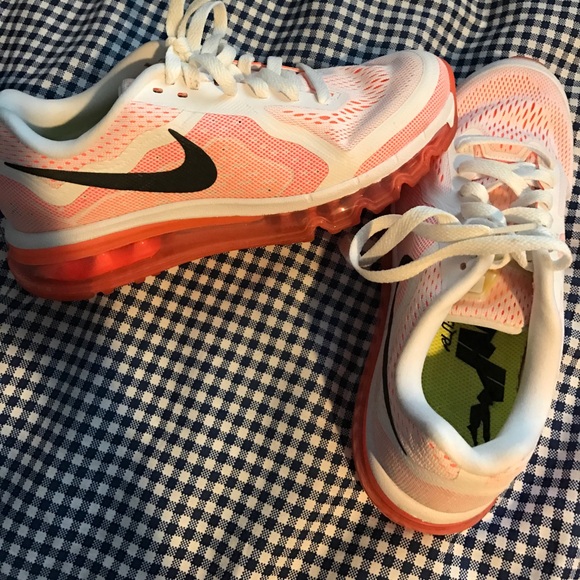 Nike AirMax - Picture 3 of 3