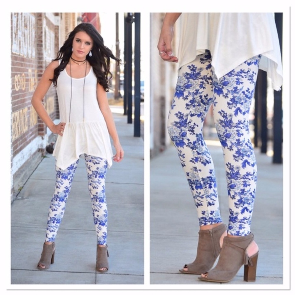 Blue Floral Leggings
