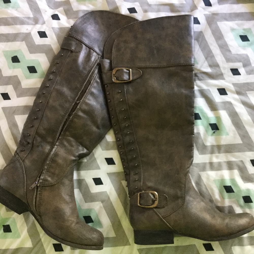 Not Rated 7.5 Knee Boot