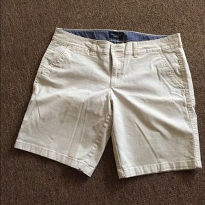 American Eagle Shorts Size 12