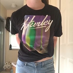 Hurley t shirt
