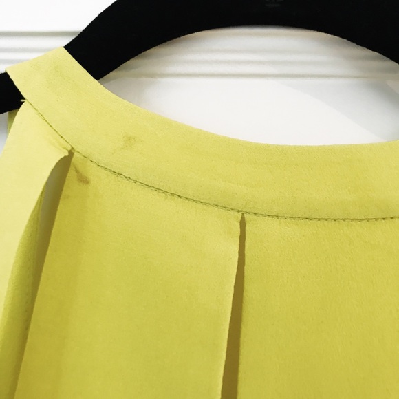 BCBG Top - Picture 5 of 5