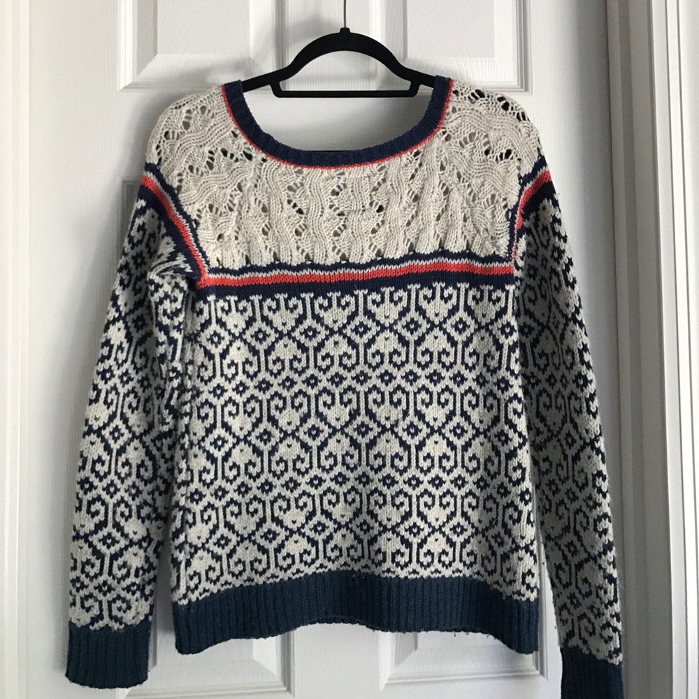 AEO Chunky Patterned/Crocheted Sweater - Picture 2 of 2