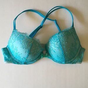 Barely worn VS very sexy blue lace pushup bra!
