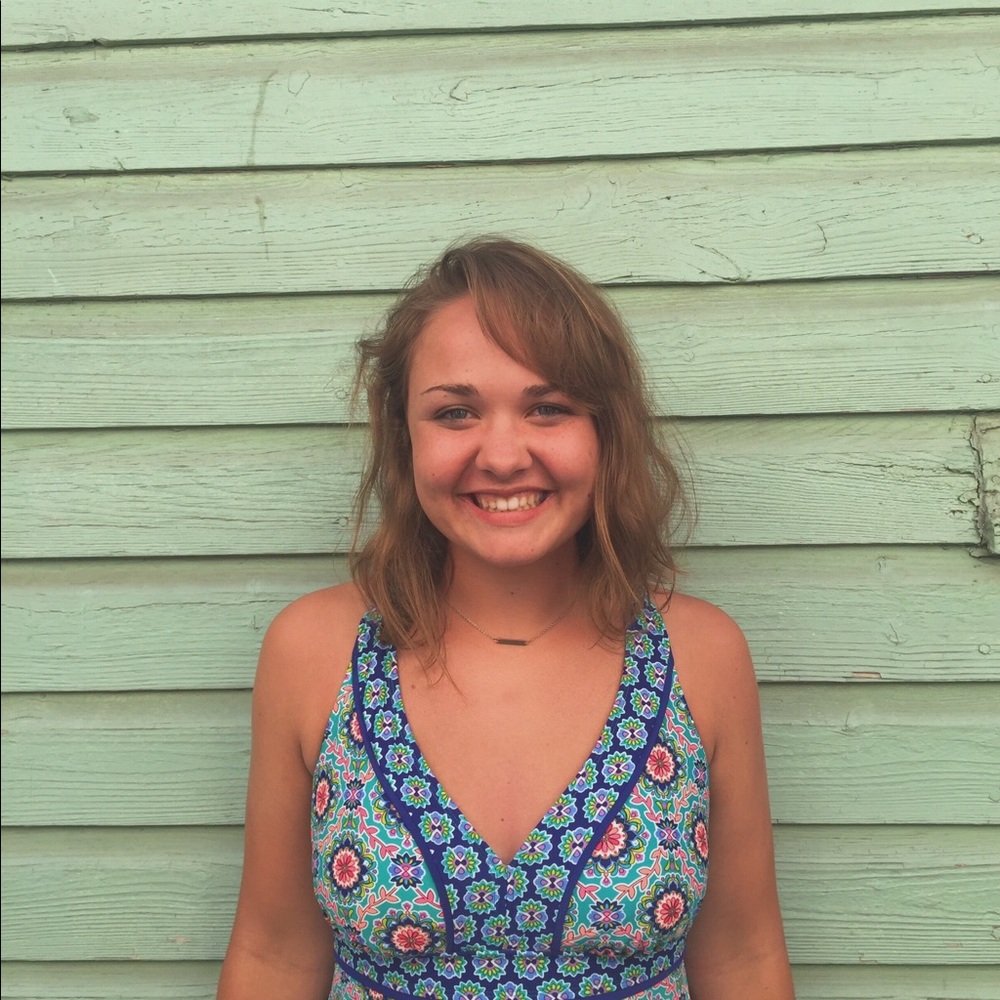 Meet your Posher, Addison