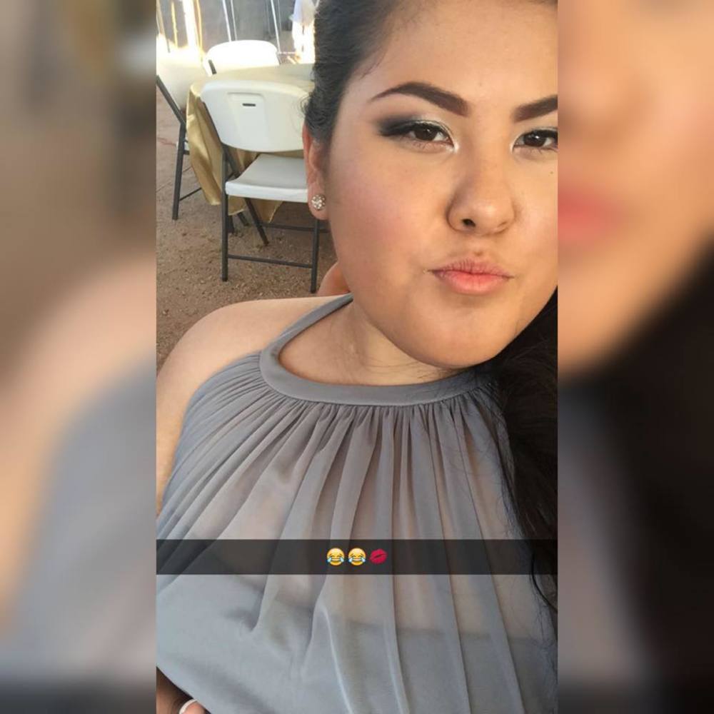 Meet your Posher, Mirella