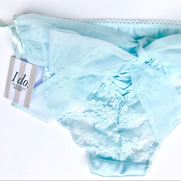 New Victoria’s Secret Bridal “Mrs" Panty - Picture 5 of 5