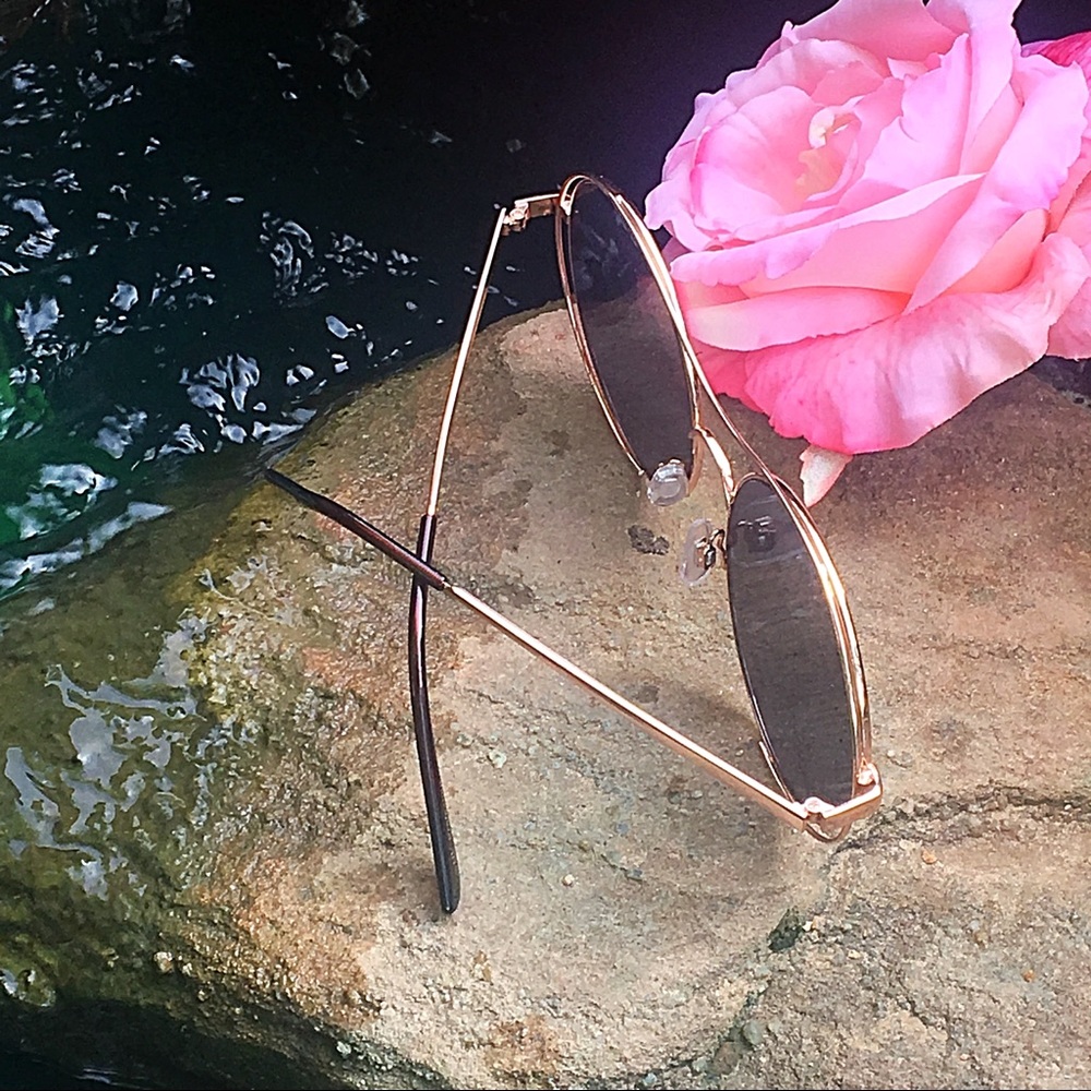 "Material Girl" Oversized round aviators - Picture 2 of 4