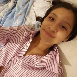 Meet your Posher, Camila