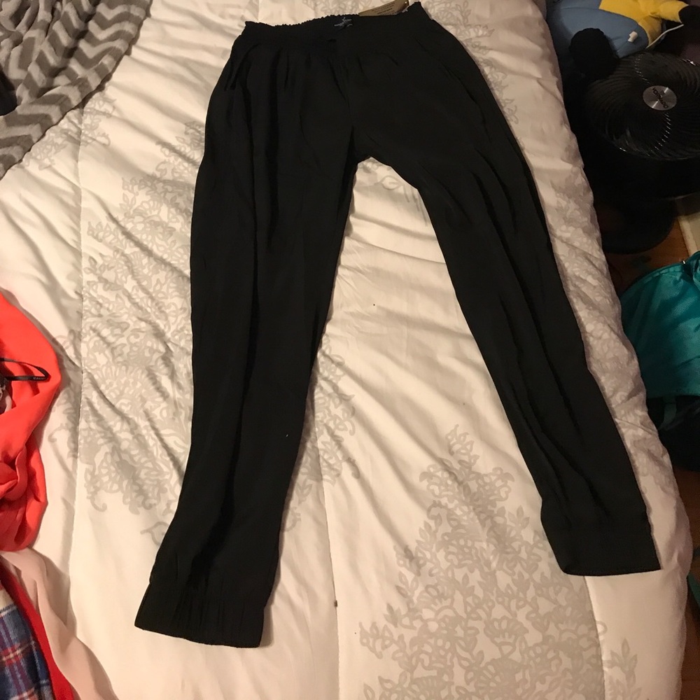 Medium black MC Hammer type pants