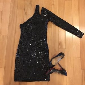 Host Pick 1/7! Black sequined dress. Never worn!