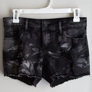 Hot Topic Lovesick Black Distressed Jean Shorts