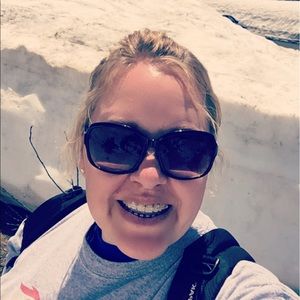 Meet your Posher, Erin