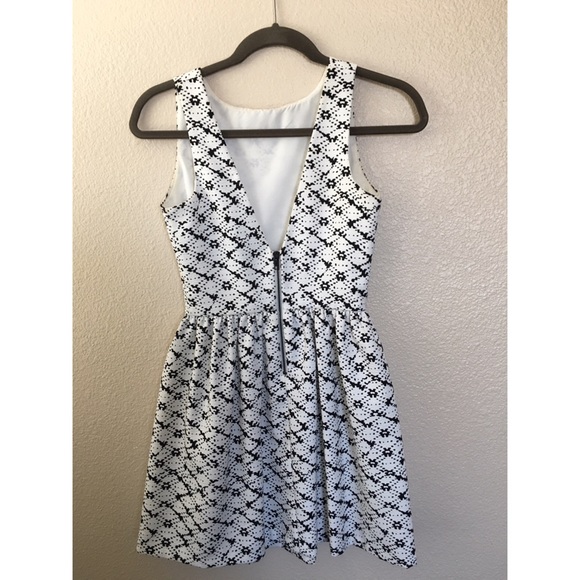 Saks Fifth Ave. Black & White Dress - Picture 2 of 3